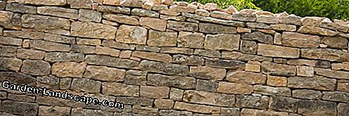 Les murs de pierre